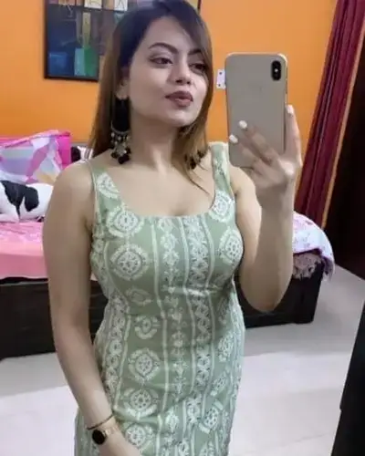 Call Girl in Ahore